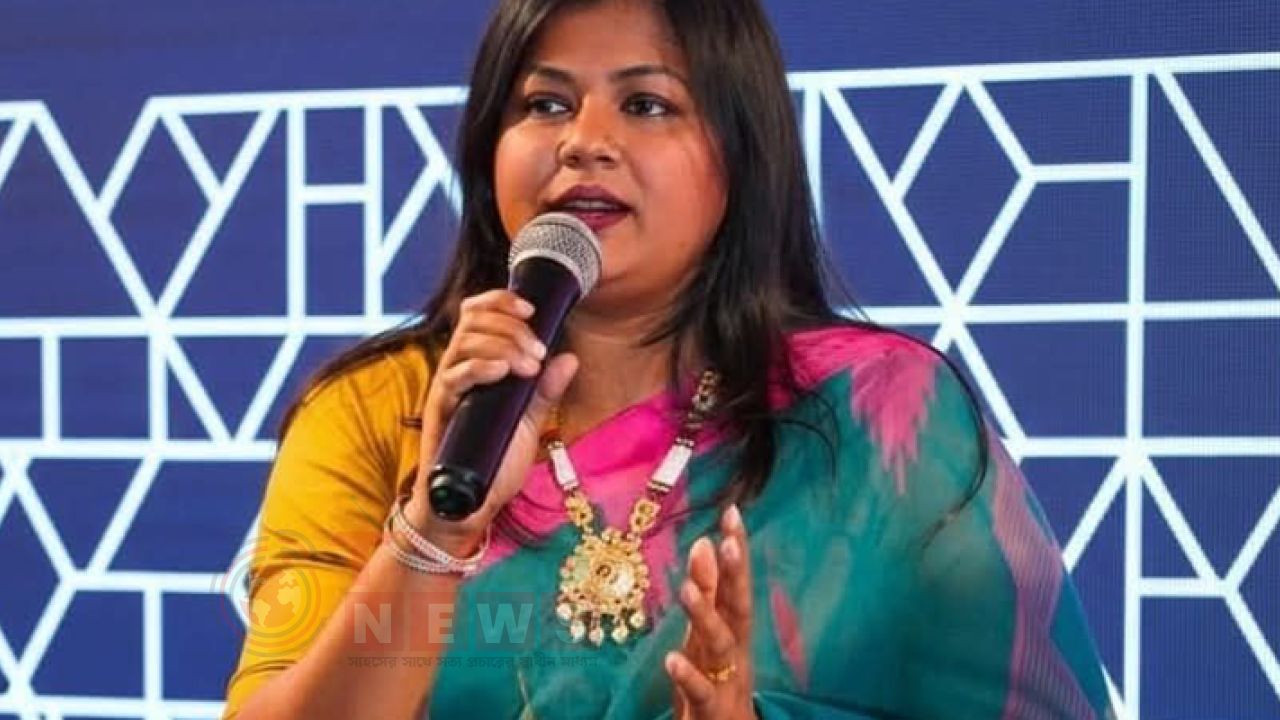সংখ্যা আছে, ক্ষমতা নেই: রাজনীতিতে নারীর অদৃশ্য দেয়াল