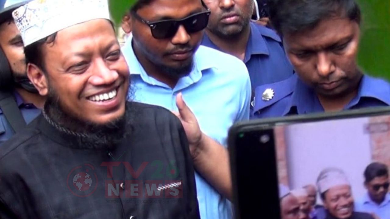 মানহানির মামলায় স্থায়ী জামিন পেলেন এমপি আমির হামজা