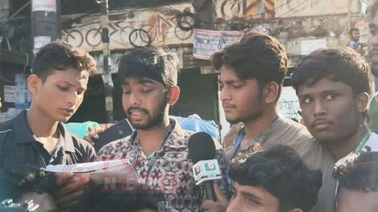 সন্ধ্যা ৬টার মধ্যে শিক্ষামন্ত্রীর পদত্যাগসহ ৩ দাবি শিক্ষার্থীদের