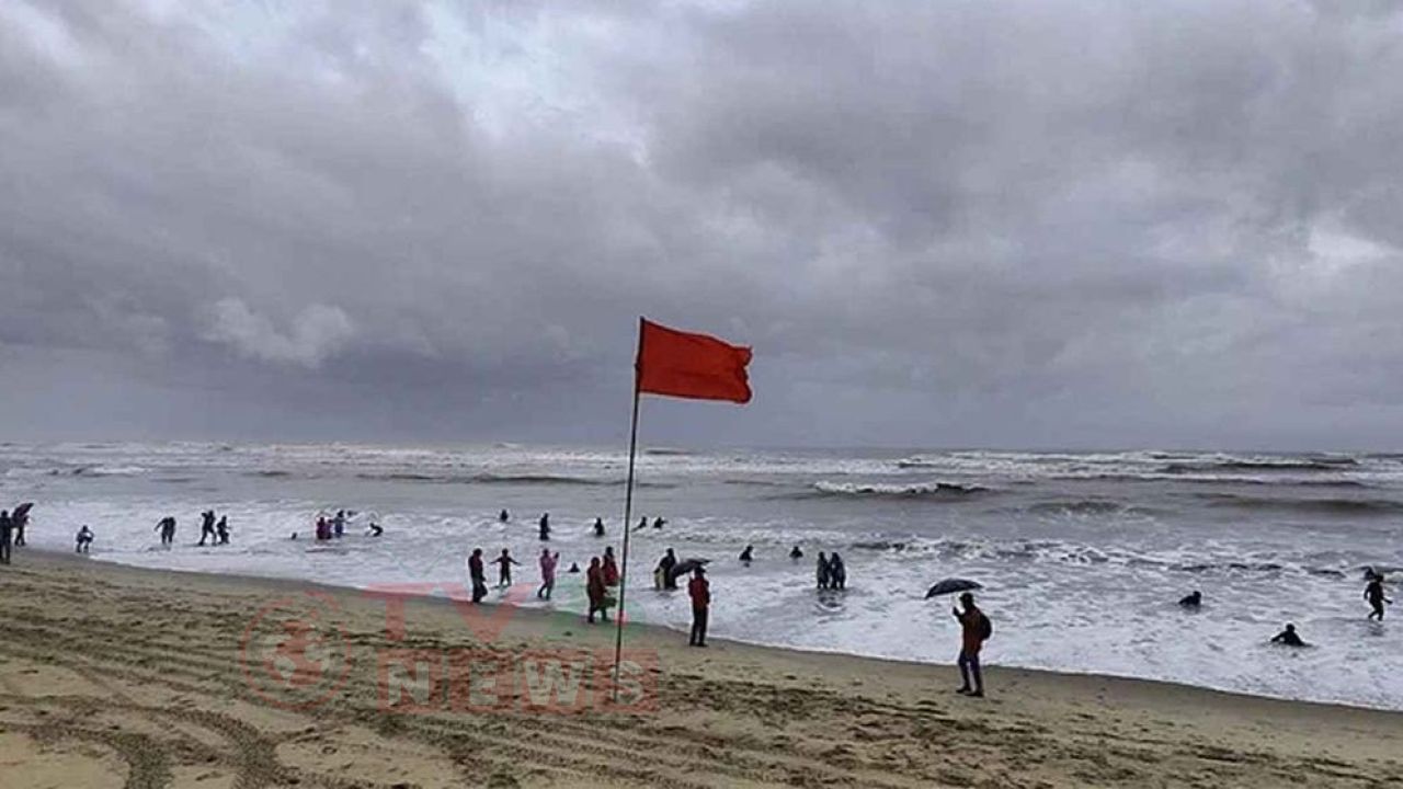 সমুদ্র বন্দরে ৩ নম্বর সতর্কসংকেত, ফের বাড়তে পারে বৃষ্টি