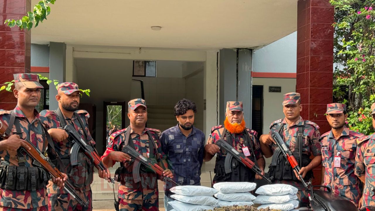 সাতক্ষীরায় ৬ কোটি টাকা মূল্যের ‘কুশ’ জব্দ, আটক ১