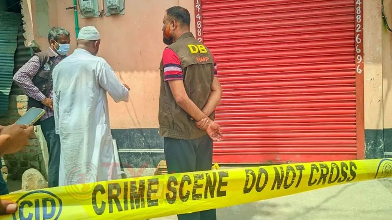 রিকশার গ্যারেজে মালিকের রক্তাক্ত লাশ, মাথায় আঘাতের চিহ্ন