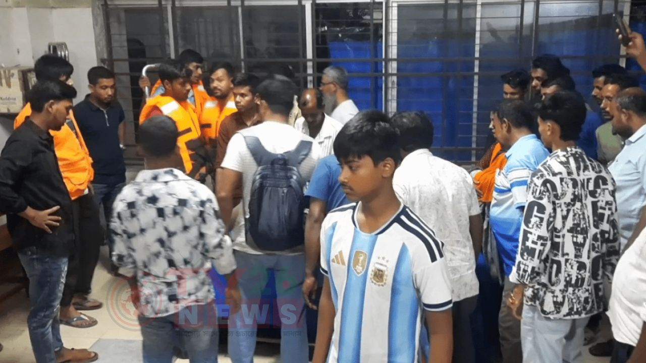 রাঙ্গামাটিতে পিকআপ উল্টে চালকসহ ৩ জনের মৃত্যু, আহত ৩