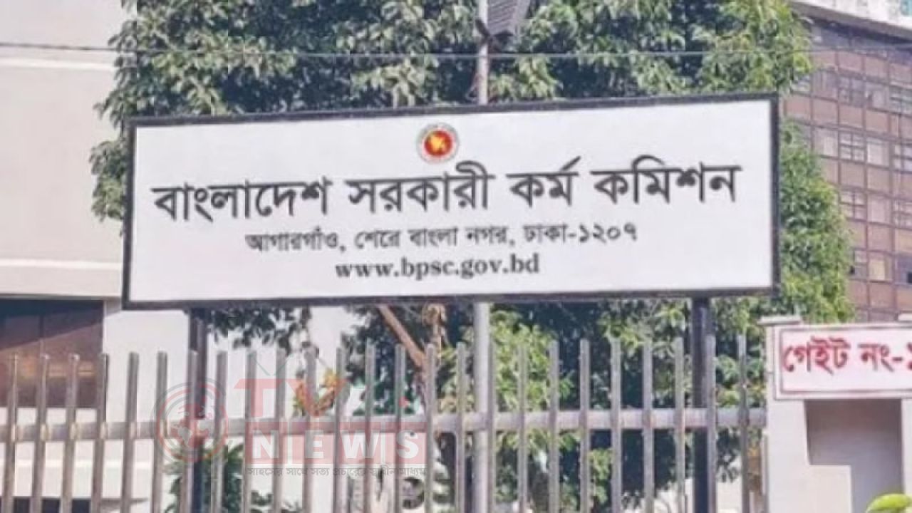 নিয়োগ পরীক্ষায় প্রক্সি বাড়ছে