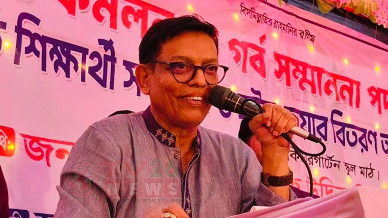 দেশে ইয়াবার ডিলারও সংসদ সদস্য হয়েছেন: হুইপ আশরাফ উদ্দিন নিজান