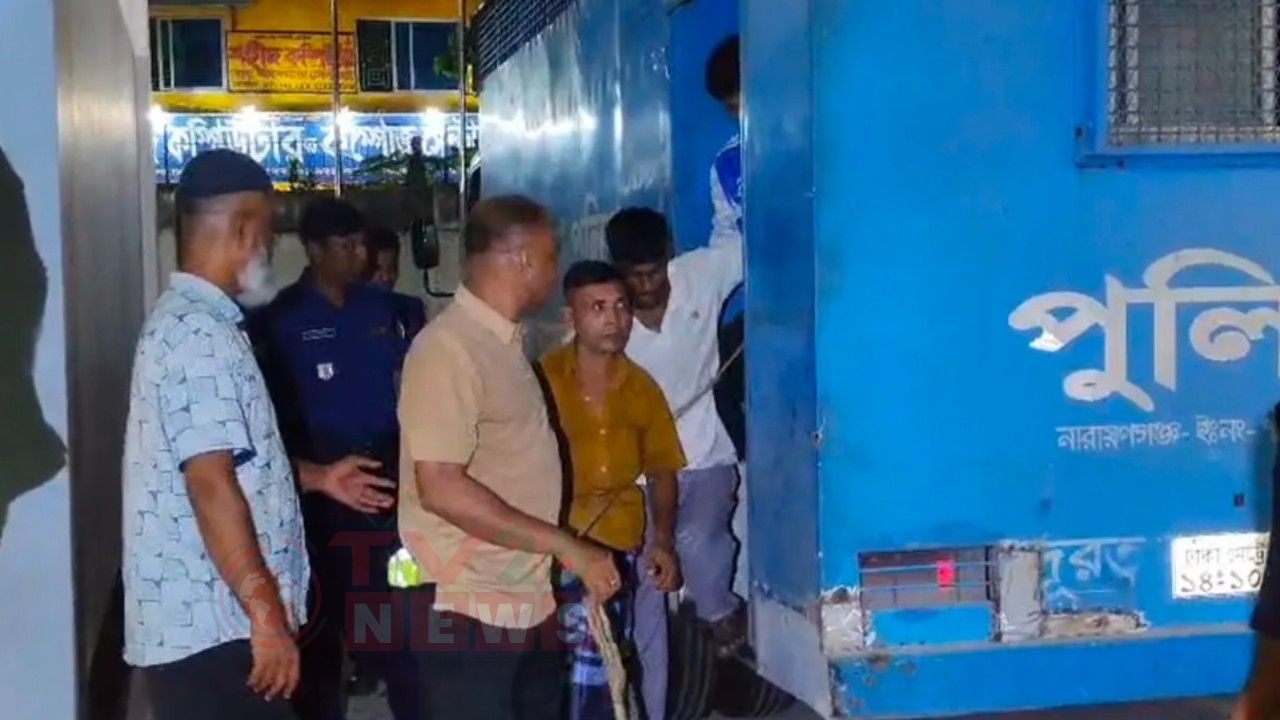 নারায়ণগঞ্জে আওয়ামী লীগ কর্মীসহ গ্রেপ্তার ৭৭
