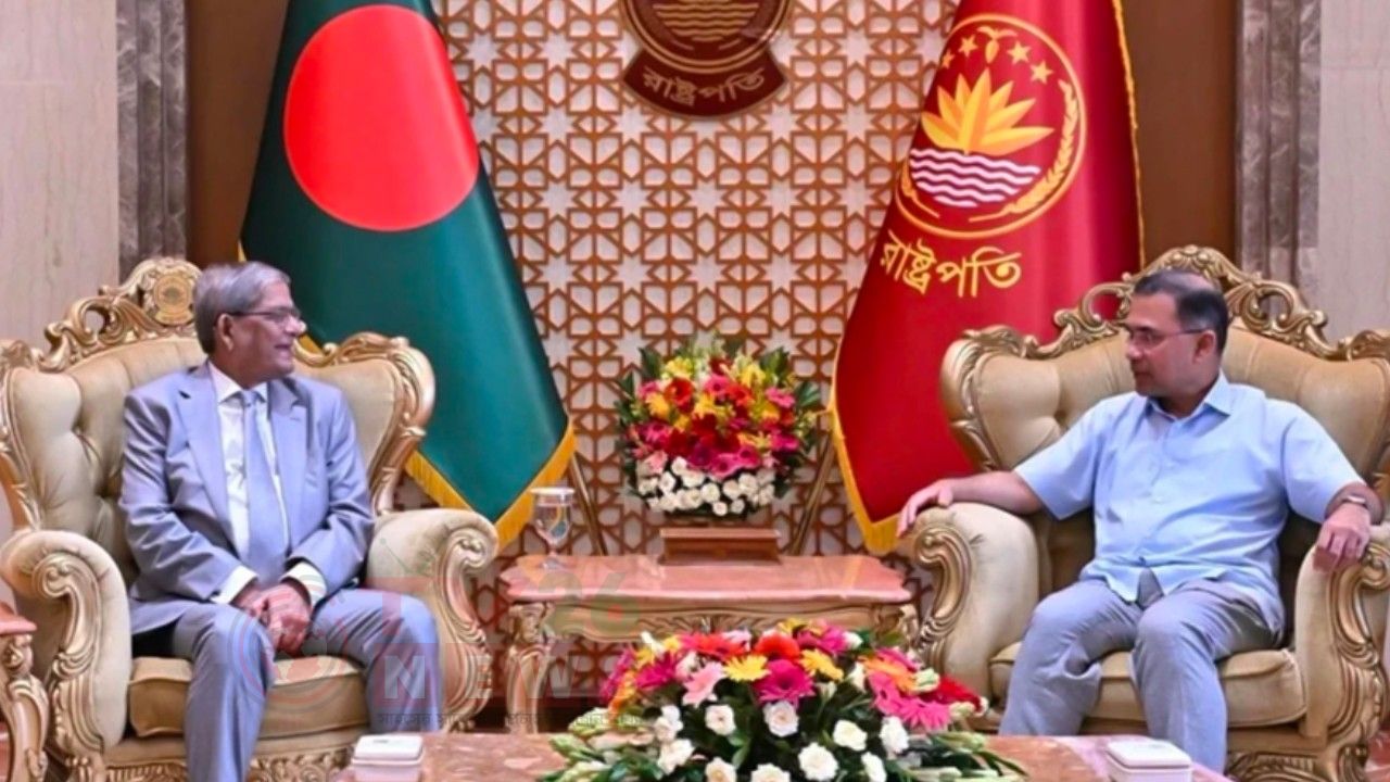 রাষ্ট্রপতির সঙ্গে প্রধানমন্ত্রীর সৌজন্য সাক্ষাৎ