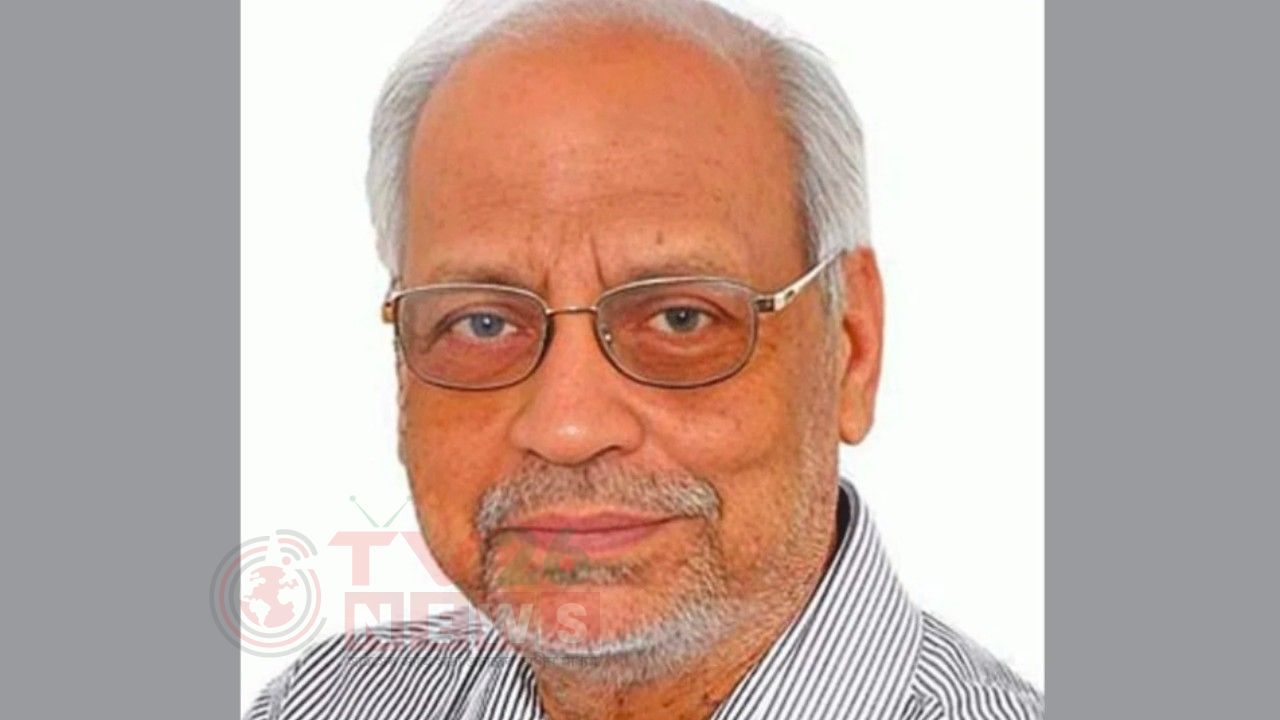 বিমানবন্দরের অব্যবস্থাপনার দায় আড়াল করতে আখতারুজ্জামানকে গ্রেপ্তার