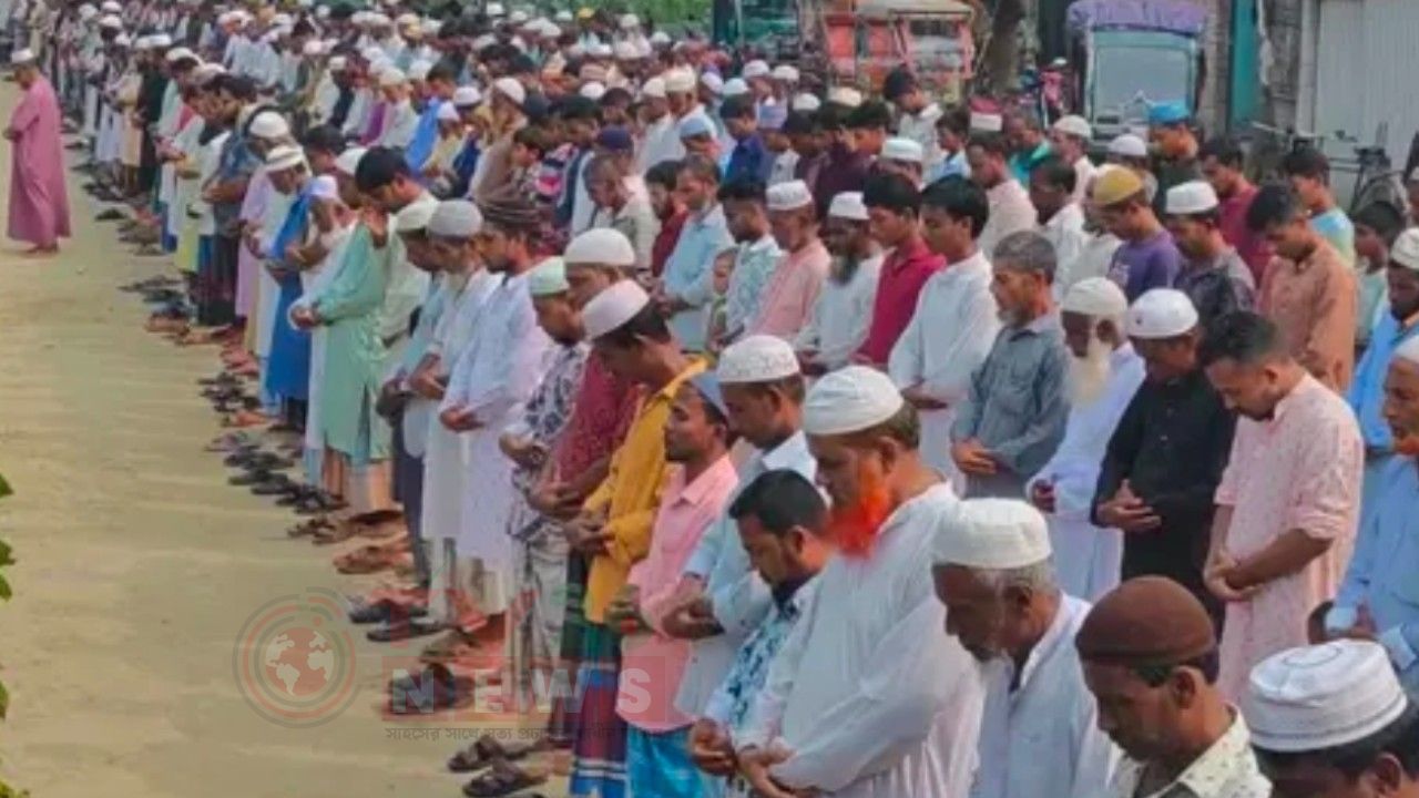 ময়মনসিংহে সড়ক দুর্ঘটনায় নিহত ৭ জনের জামালপুরে পৃথক স্থানে দাফন