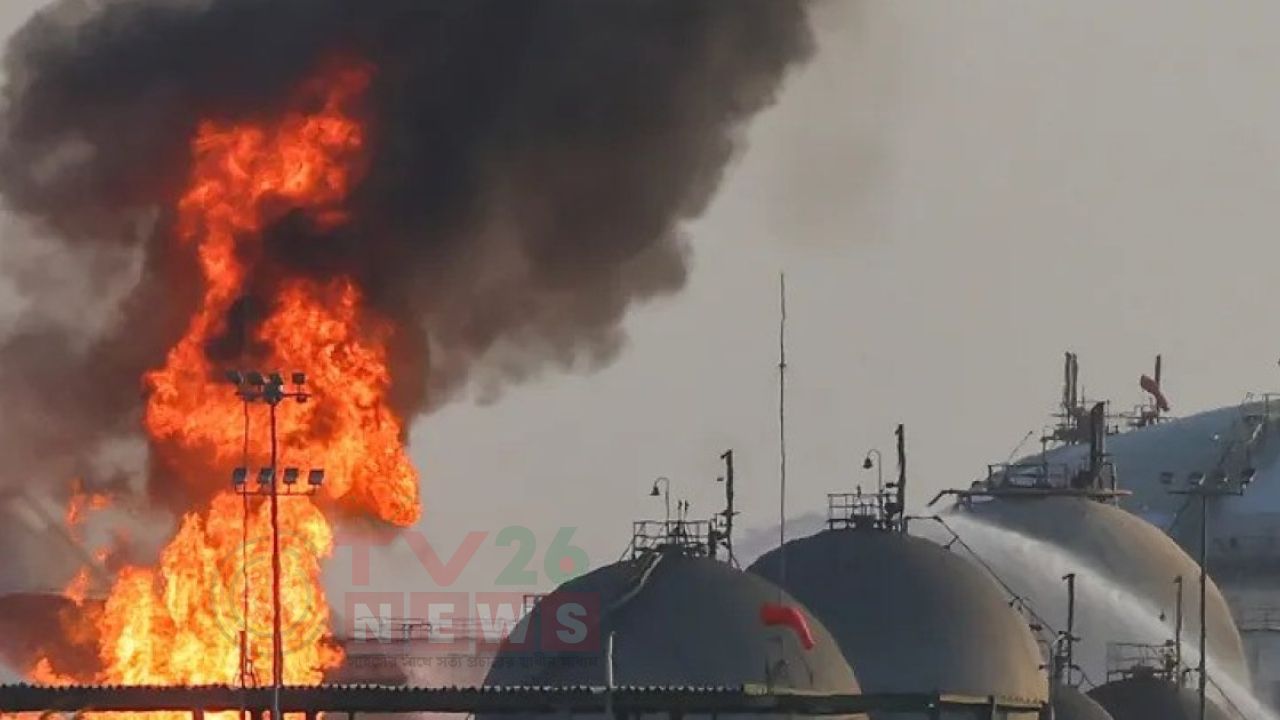 সৌদির প্রধান তেল স্থাপনায় হুথিদের ড্রোন-ক্ষেপণাস্ত্র হাম/লা