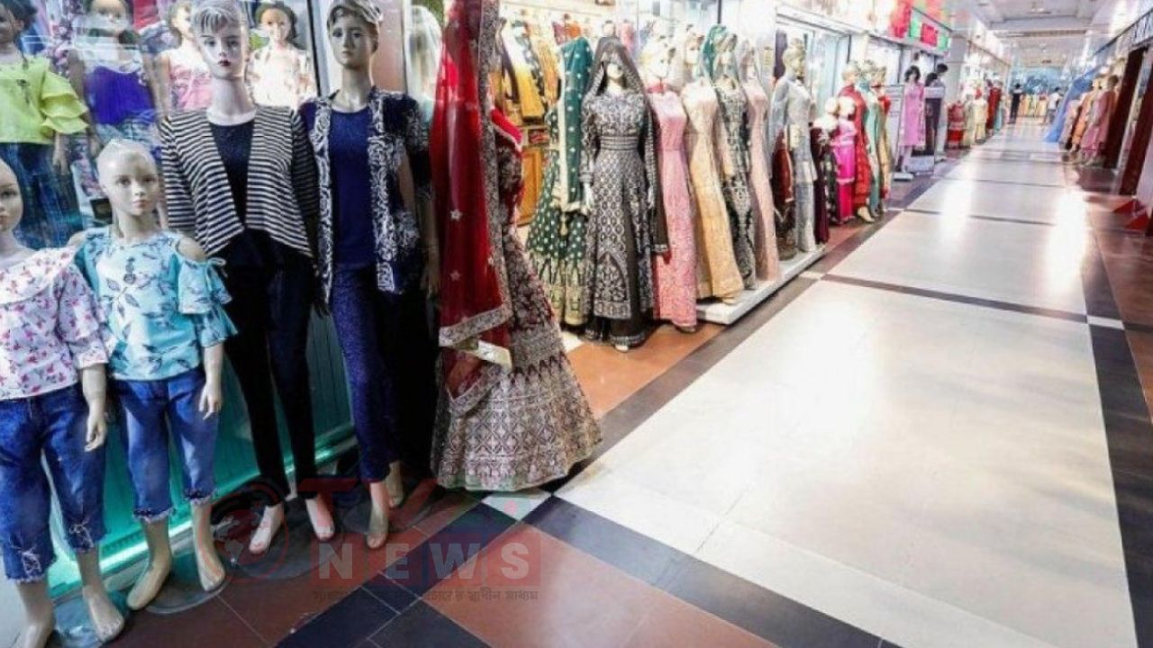দুর্গাপূজা উপলক্ষে শপিংমল-দোকানপাট খোলা রাখার সময় বাড়লো