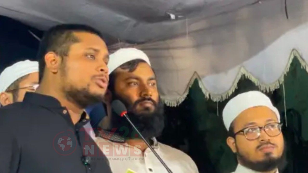 আলেমদের নিজস্ব রাজনীতি করতে হবে, অন্যের গেমের গুটি হওয়া যাবে না