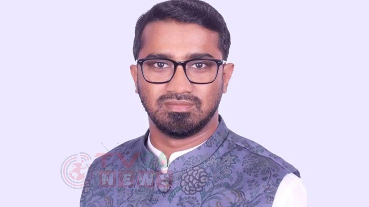 বিভিন্ন পরিচয়ে ঢাবিতে দখলদারত্ব কায়েম করছে ছাত্রশিবির: রাশেদ খাঁন