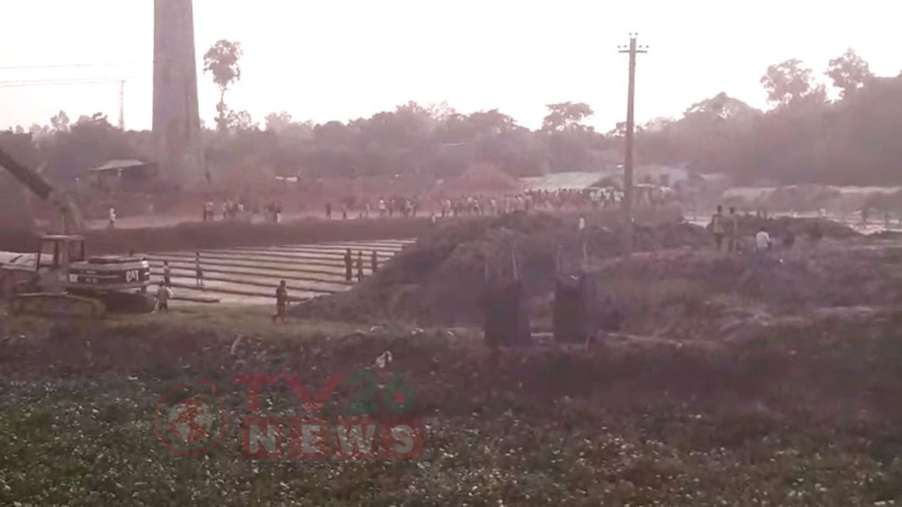 ইটভাটা ও মাটিকাটা সিন্ডিকেটের দুই পক্ষের সংঘর্ষ, গুলিবিদ্ধসহ আহত ১০
