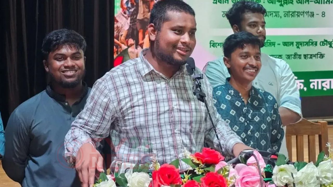 সরকার বিধবা কার্ড চালু করলে সংসদ সদস্যদের স্ত্রীরাই সবার আগে নেবে: হাসনাত আবদুল্লাহ
