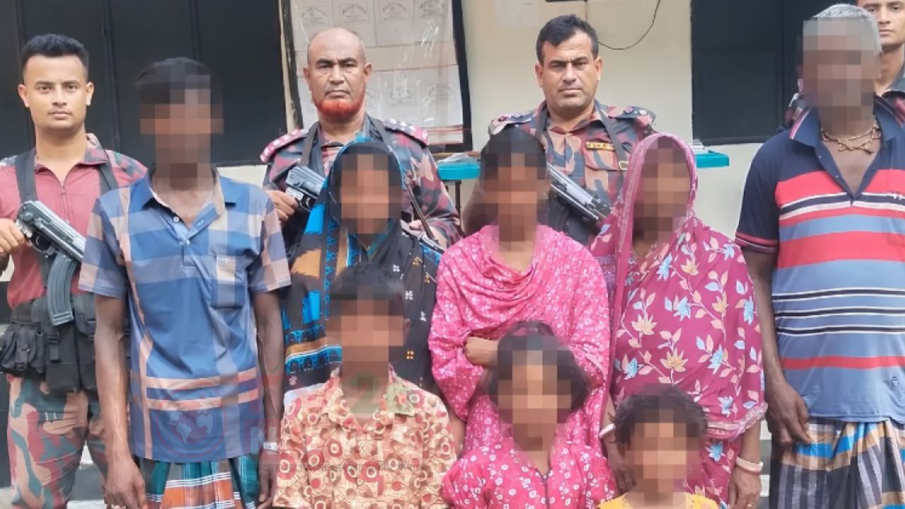 অবৈধভাবে ভারতে যাওয়ার পথে নারী-শিশুসহ আটক ৮