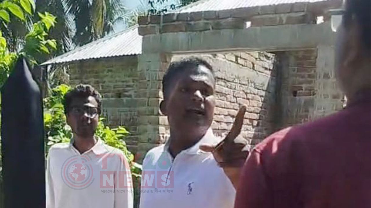 প্রতিমন্ত্রীর কর্মসূচিতে ছাত্রদলের হাতাহাতি, ভিডিও ধারণ করায় লাঞ্ছিত ৩ সাংবাদিক