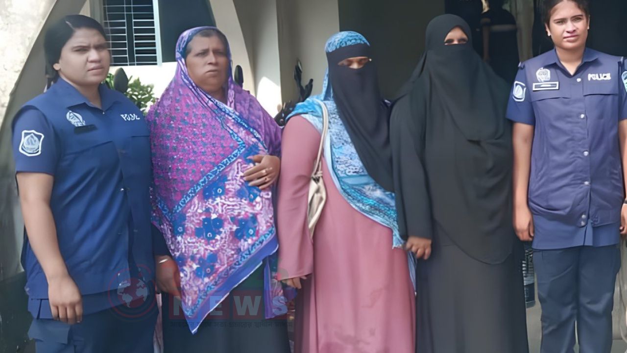 বাড়িওয়ালার বাসায় হামলা-ভাঙচুরের জন্য দুই শিক্ষিকা বরখাস্ত