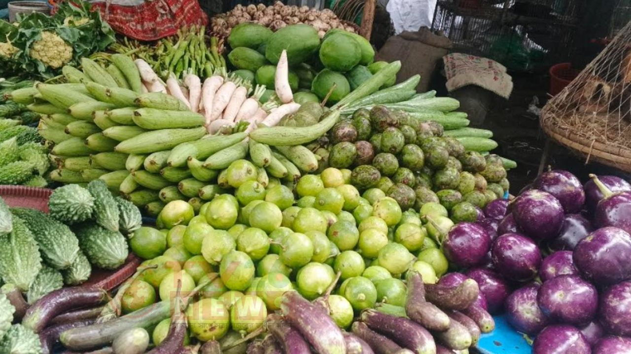 ডিমের দামে পরিবর্তন, স্বস্তি নেই সবজিতে  