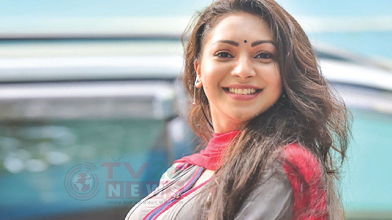 অভিনয় এখন ‘সেকেন্ড চয়েস’, করপোরেট পরিচালক পদে প্রভা!