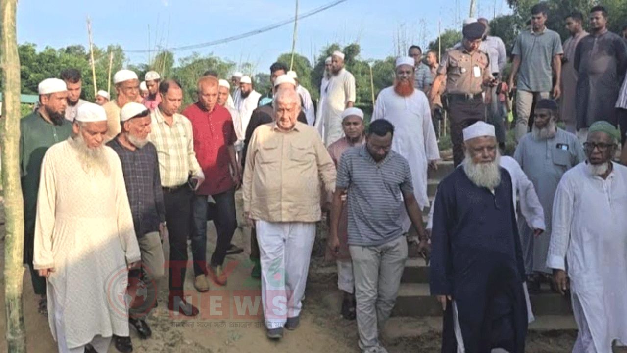 বান্দরবানের ইজতেমায় ৫ লাখ টাকা অনুদান ঘোষণা পার্বত্যমন্ত্রীর