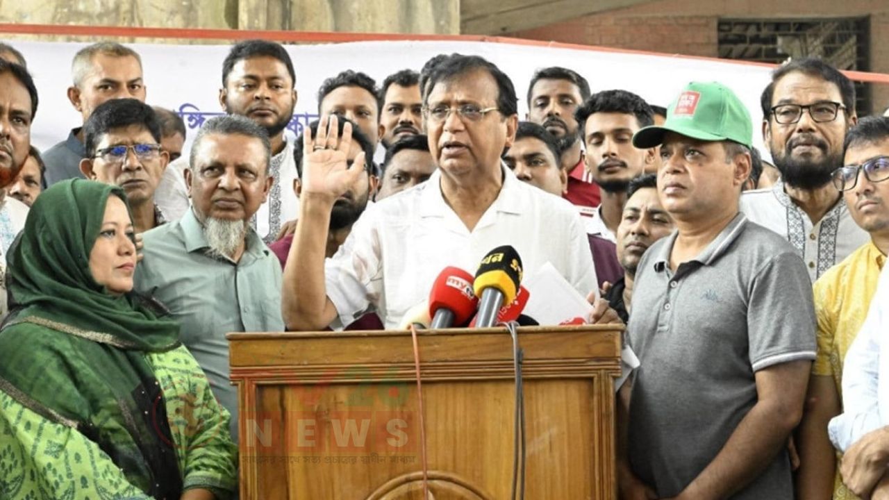 ফুটপাত দখল করে দোকান বসালেই মামলা: ডিএসসিসি প্রশাসক