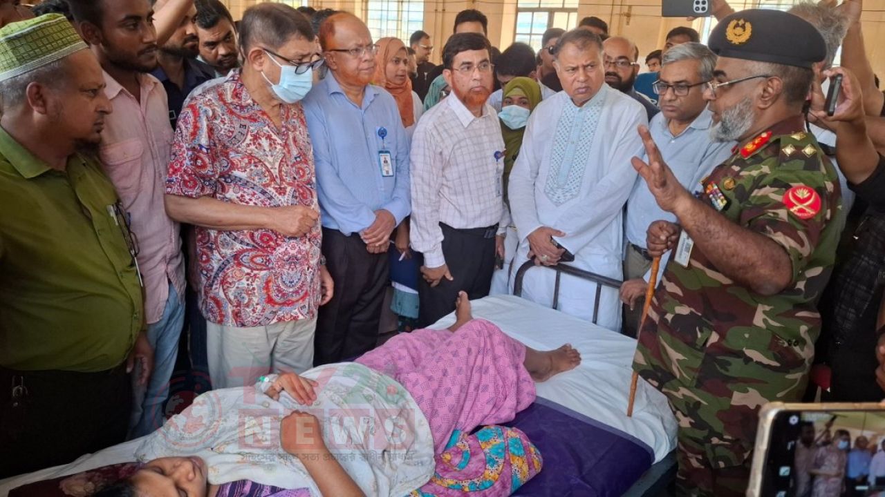 গত ১৭ বছরে স্বাস্থ্য খাতকে ধ্বংস করেছে ফ্যাসিস্ট সরকার: স্বাস্থ্যমন্ত্রী