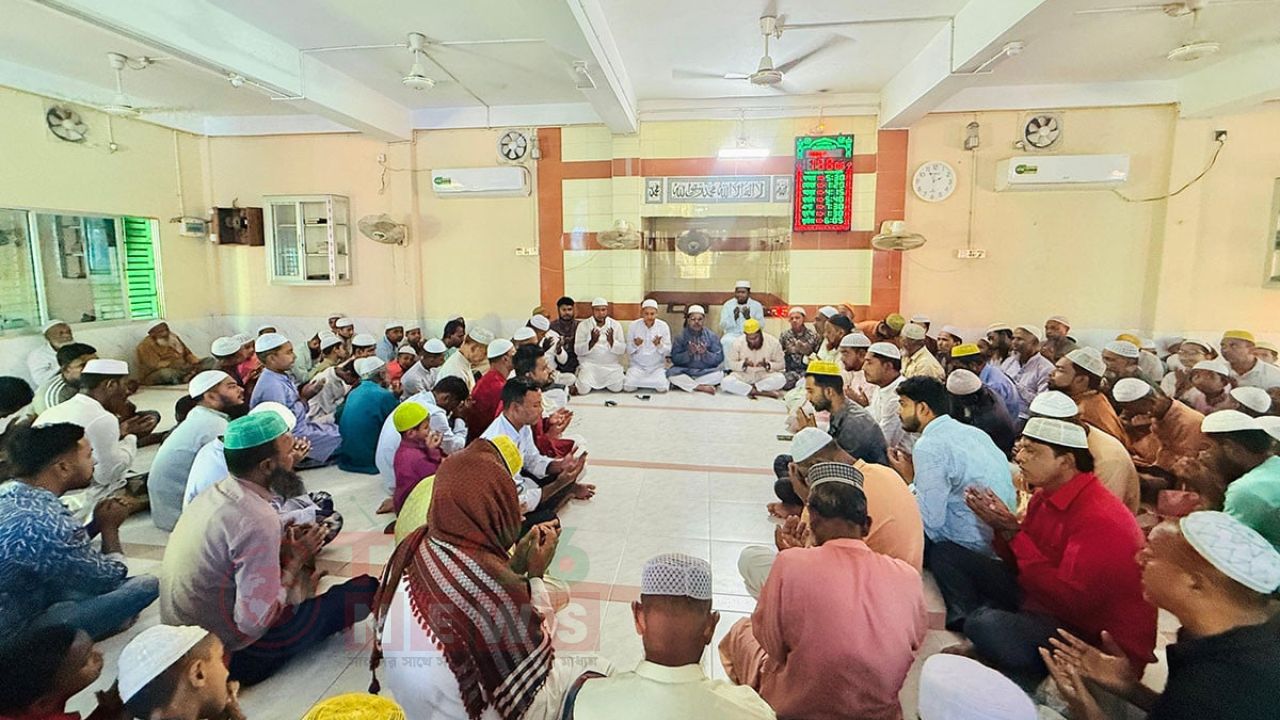 ব্যারিস্টার জাইমা রহমানের জন্মদিন উপলক্ষে নন্দীগ্রামে দোয়া